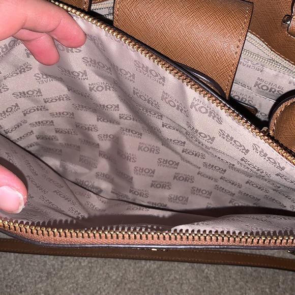Michael Kors purse